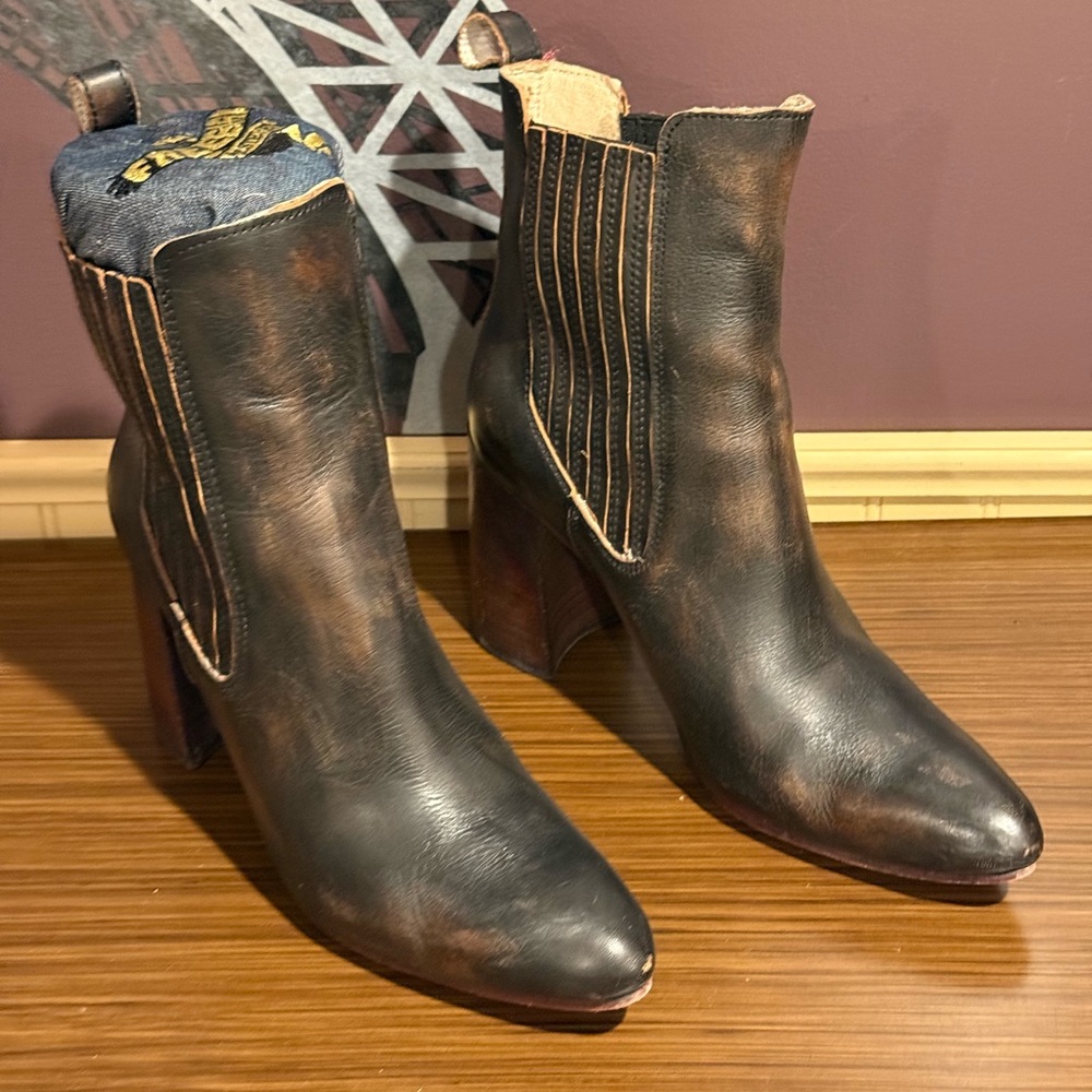 Freebird Janelle, size 10